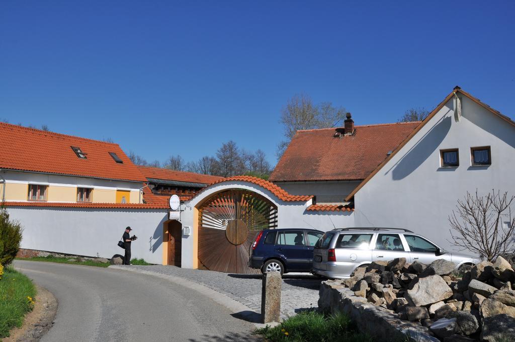 Strnadovsky Mlyn Hotel Jesenice  Ruang foto